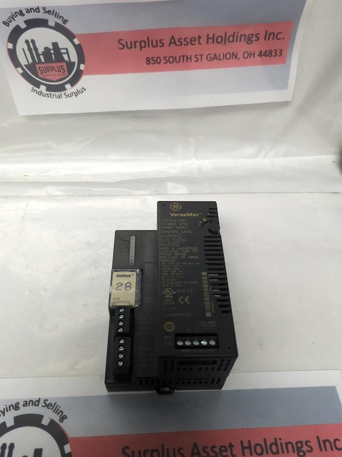 Used GE,IC200PWR102J,VERSAMAX MODULE W/ GBI001 GENIUS INTERFACE MODULE PRE-OWNED