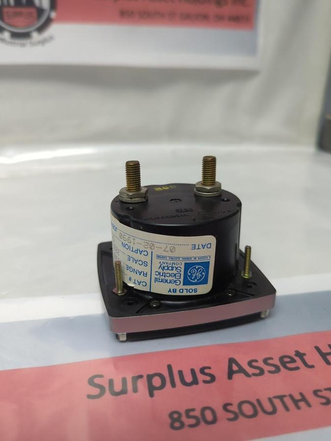 GE,MODEL 152,PANEL METER 200-0-200 D-C AMPERES MISSING BOX NOS