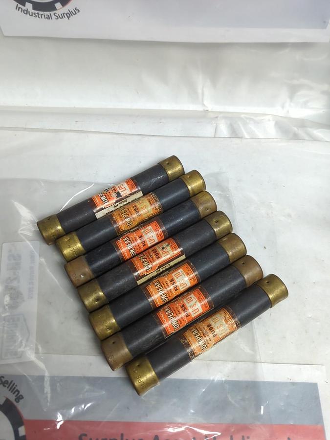 Used COOPER BUSSMANN,LPS-10,LOW-PEAK 10 AMP FUSE LOT OF 7 PRE-OWNED