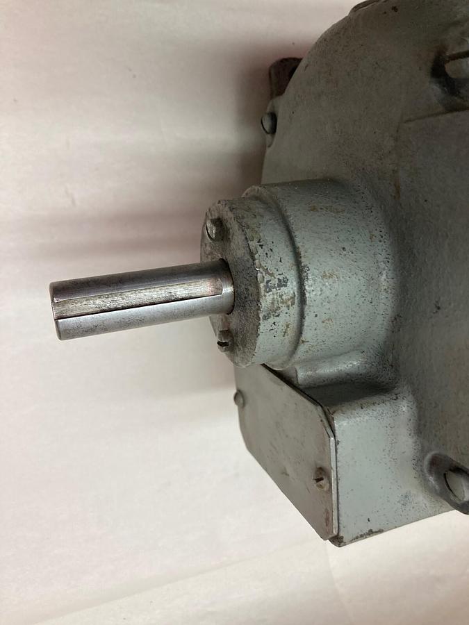 Used General Electric,5BC42AB1865B,Tachometer Generator 1000rpm 100v