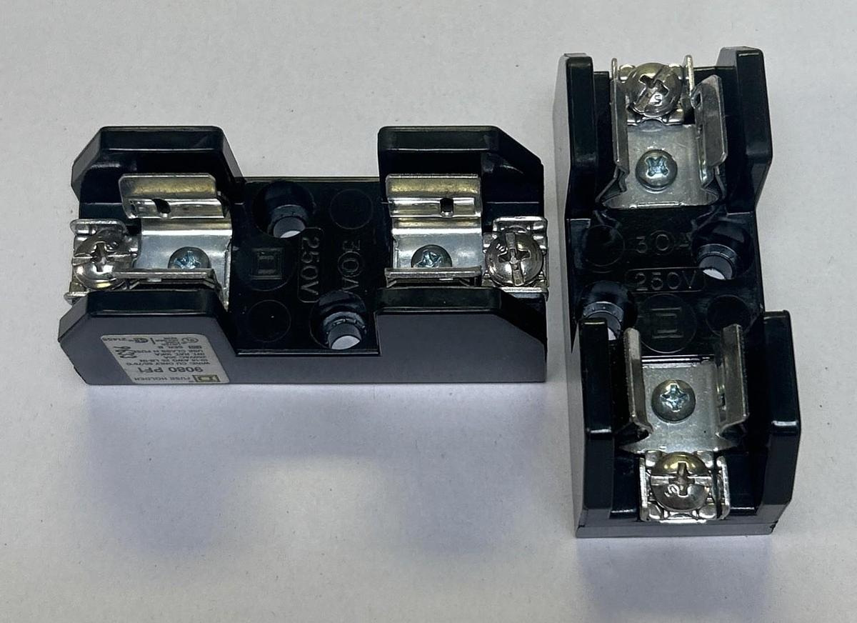 Used SQUARE D,9080PF1,FUSE HOLDER 30A 250V LOT OF 2