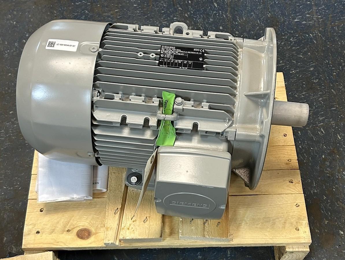SIEMENS,1AV3130B-1PC31041CB000JY1,MOTOR 5.5KW 400V 1470RPM 3PH 132S FRAME