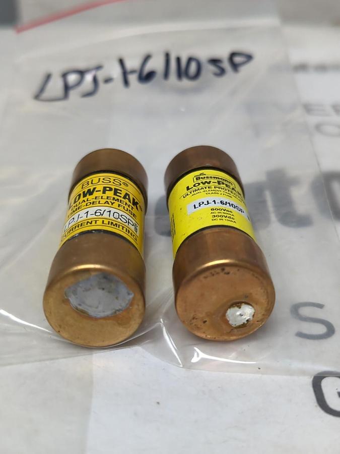 COOPER BUSSMANN,LPJ-1-6/10SP,LOW-PEAK 1-6/10 AMP FUSE LOT OF 2 NOS