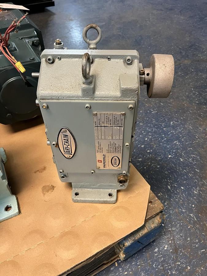 Used FAIRCHILD,Q2,VARI-CHAIN GEAR BOX
