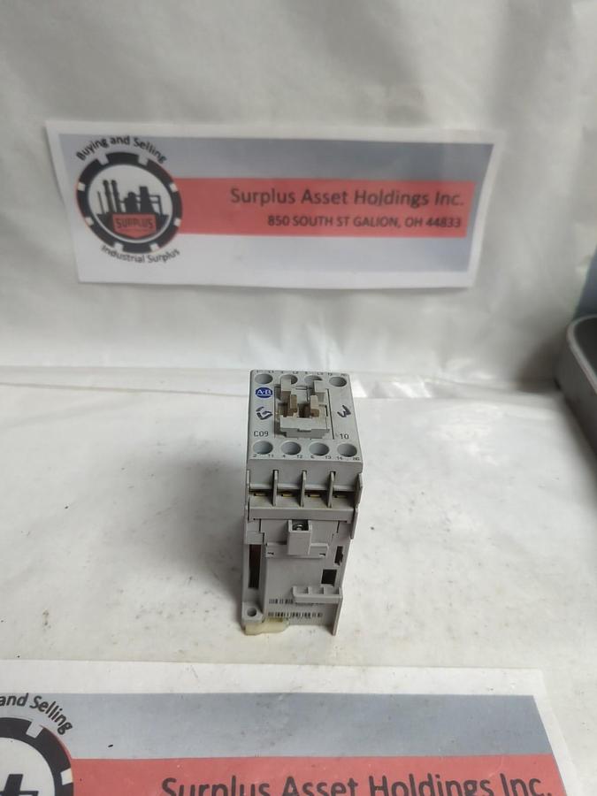 Used ALLEN BRADLEY,700-C09D*10,CONTACTOR 24V PRE-OWNED