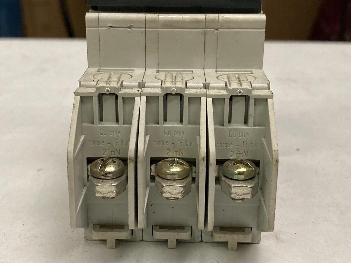 Used Square D,60298 D30A,Merlin Gerin Multi Circuit Breaker C60 240V