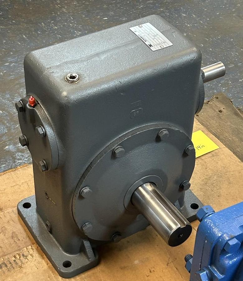 WINSMITH,007XCTS4X000EK,MODEL 7CT REDUCER 1800RPM 3.20HP 30:1 RATIO