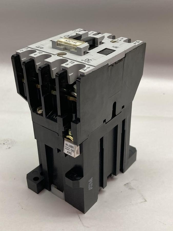 Allen Bradley,100-A18NZ*3,Contactor 24VDC 200/230V