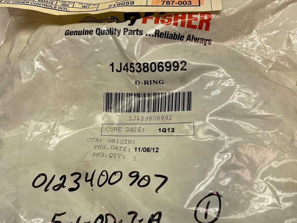 Used Fisher,1J453806992,O-Ring LOT OF 2