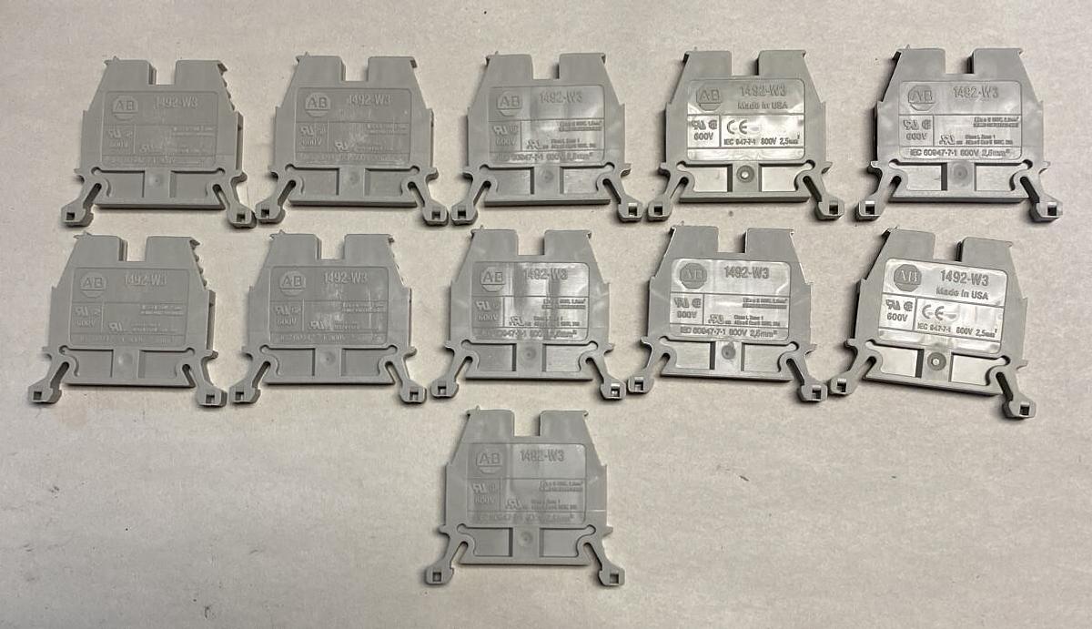 Allen-Bradley,1492-W3,Terminal Blocks 20AMP 600V LOT OF 11