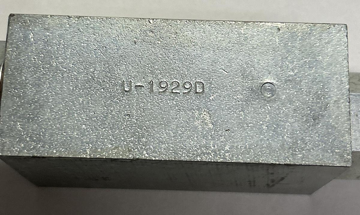 BIJUR DELIMON,U1929D,2 WAY LINE CHECK OIL VALVE NOS