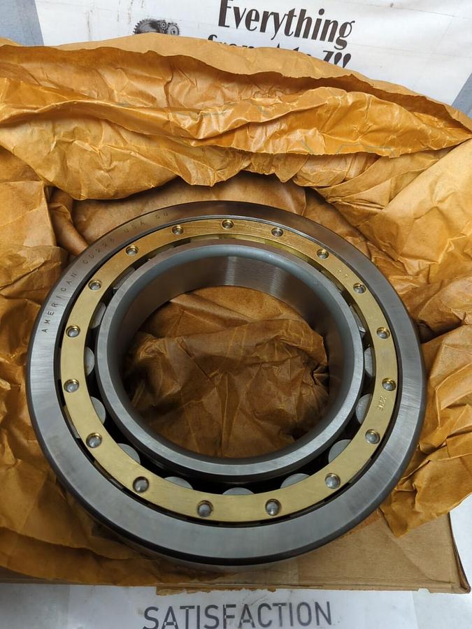 AMERICAN ROLLER BEARING,CD 226,CYLINDRICAL ROLLER BEARING 130MM ID 230MM OD NEW