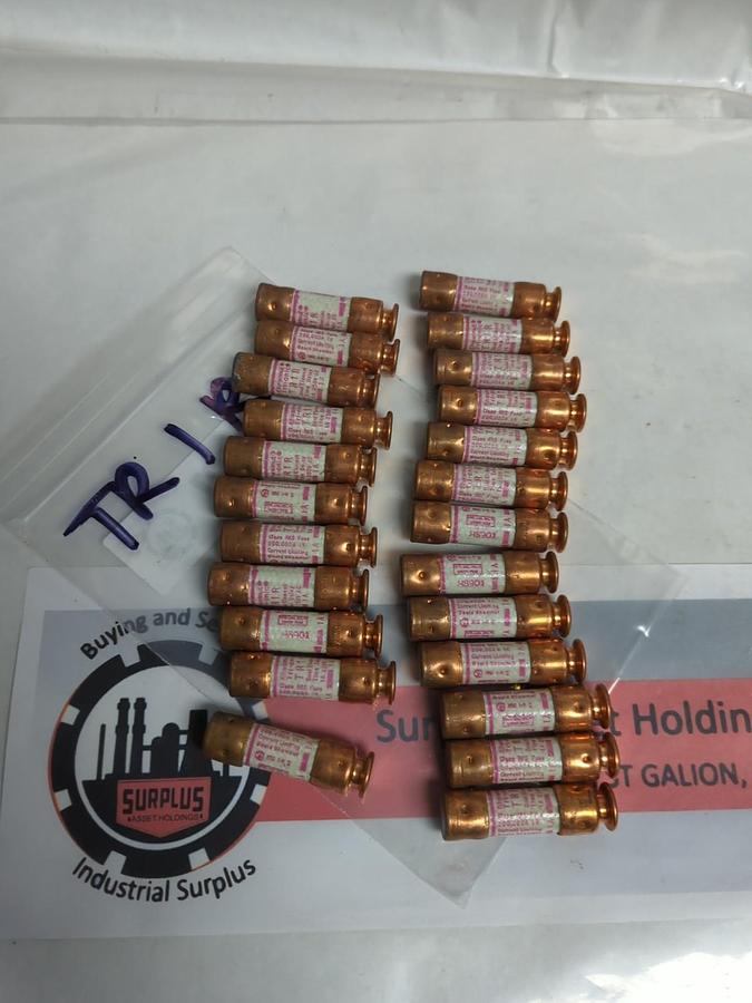 Used GOULD SHAWMUT,TR-1R,TRI-ONIC 1 AMP FUSE LOT OF 24 PRE-OWNED