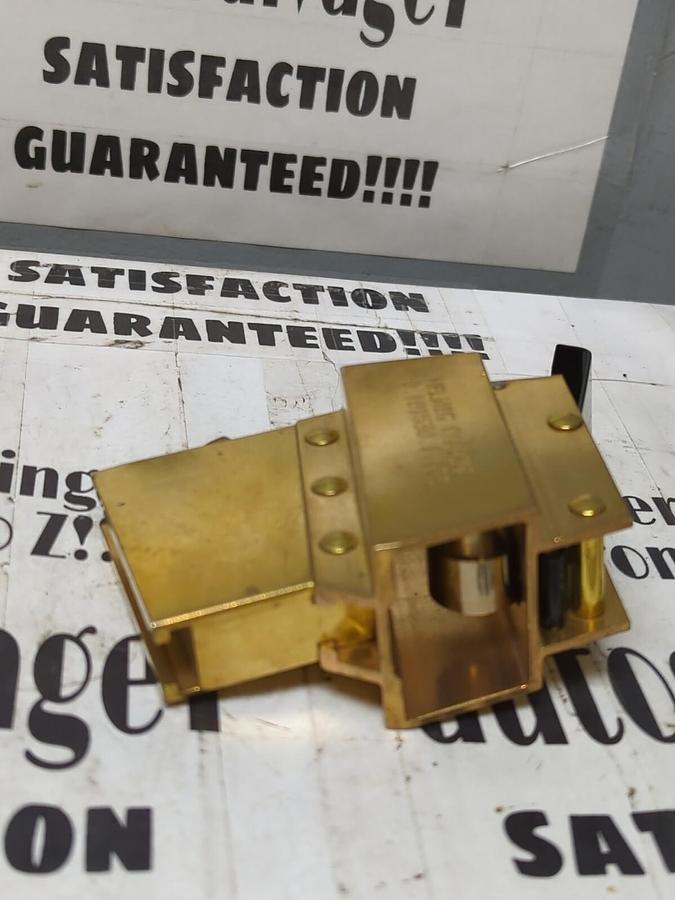 HELWIG CARBON,10.101530.1.102,CARBON BRUSH HOLDER NOS