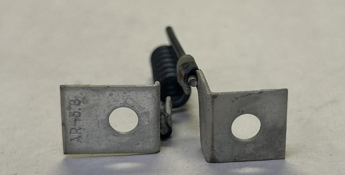 Used SQUARE D,AR5.8,THERMAL OVERLOAD HEATER ELEMENT LOT OF 2