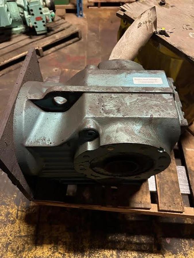 Used SEW-Eurodrive KH97TLP284-KS Gearbox