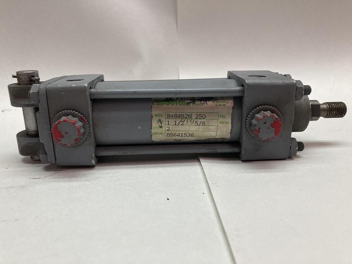 Used Miller,B+84B2N,Pneumatic Cylinder 1-1/2 Bore Stroke 2 250 PSI