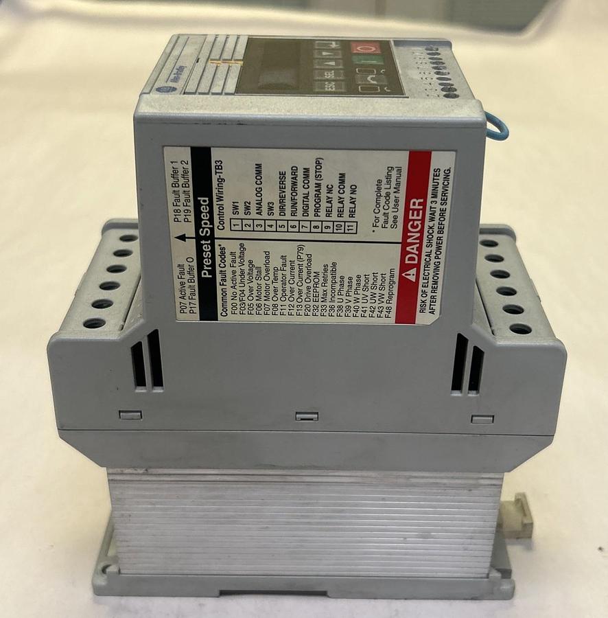 Used ALLEN BRADLEY,160-BA02NPS1P1,VARIABLE SPEED DRIVE
