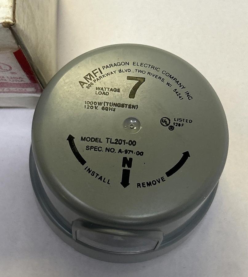 AMF PARAGON,TL201-00,PHOTOCONTROL NOS