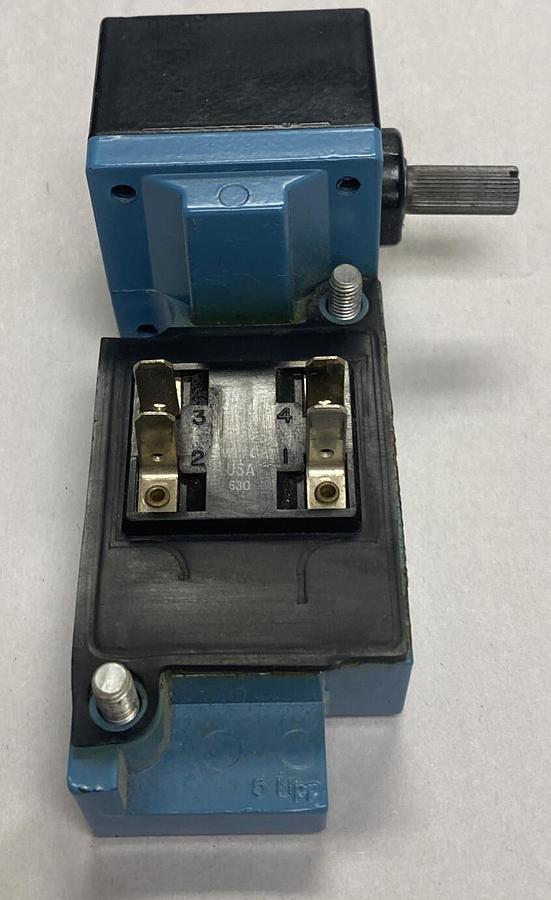 Used HONEYWELL MICRO SWITCH,LST1H,LIMIT SWITCH