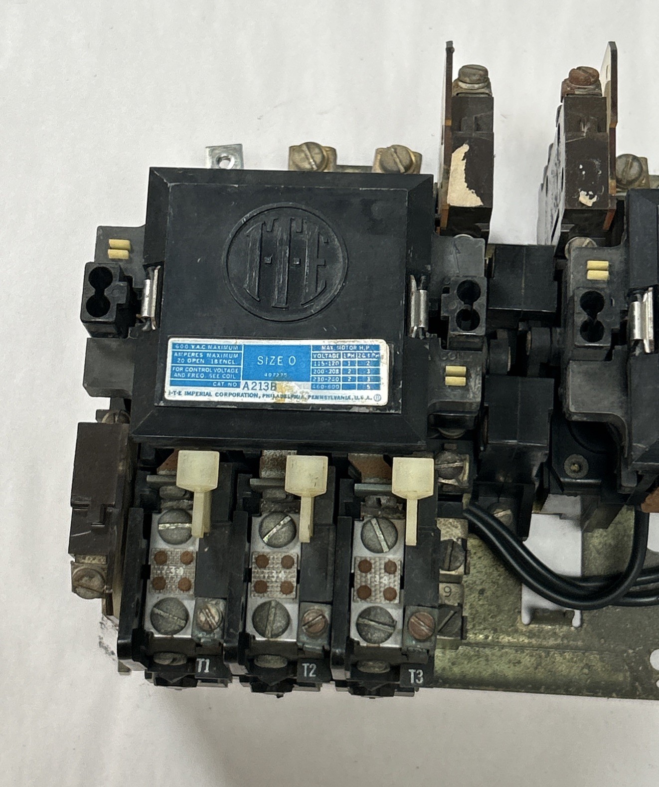 Used ITE,A213B,REVERSING STARTER SIZE 0 20A 600V