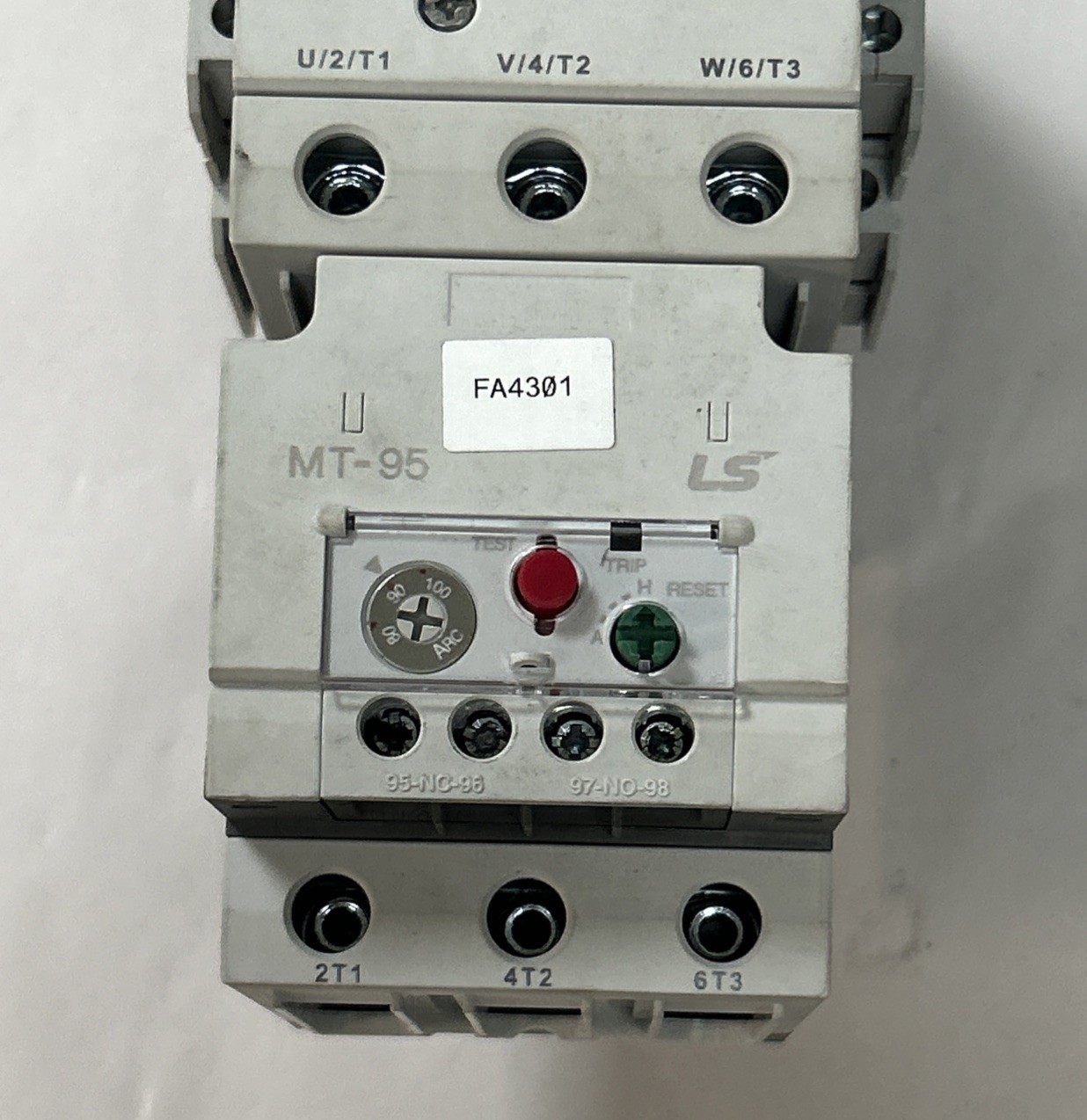 Used LS,MC-100A,CONTACTOR W/ MT-95 OVERLOAD RELAY