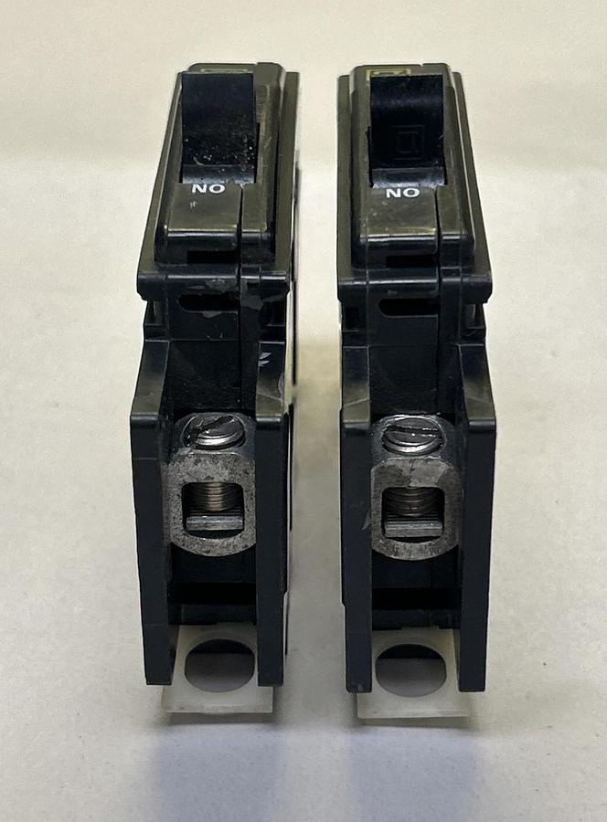 Used SQUARE D,QOU110,CIRCUIT BREAKER 10A 120/240V 1P LOT OF 2