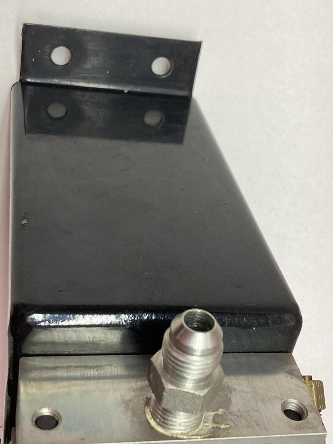 Used Lubriquip,4312425,Lubricant Distributor Valve