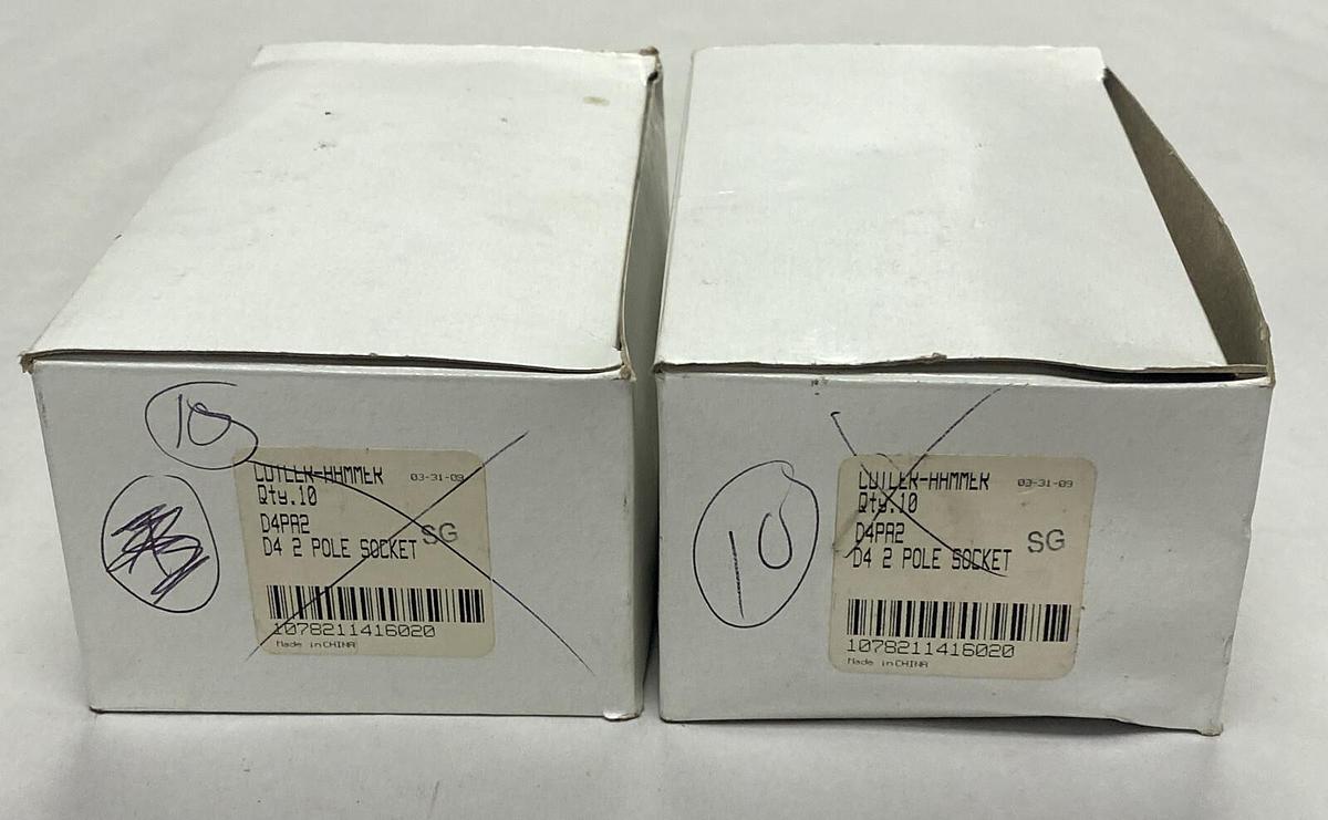 Cutler Hammer,D4PA2,2-Pole Socket Box Of 20 NOS