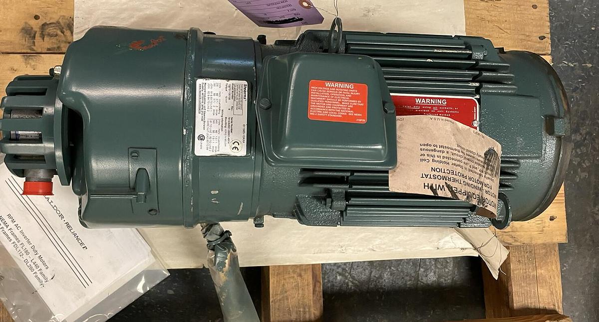 Used BALDOR,L1485A,3HP RPM INVERTER DUTY BRAKE MOTOR FL1831C