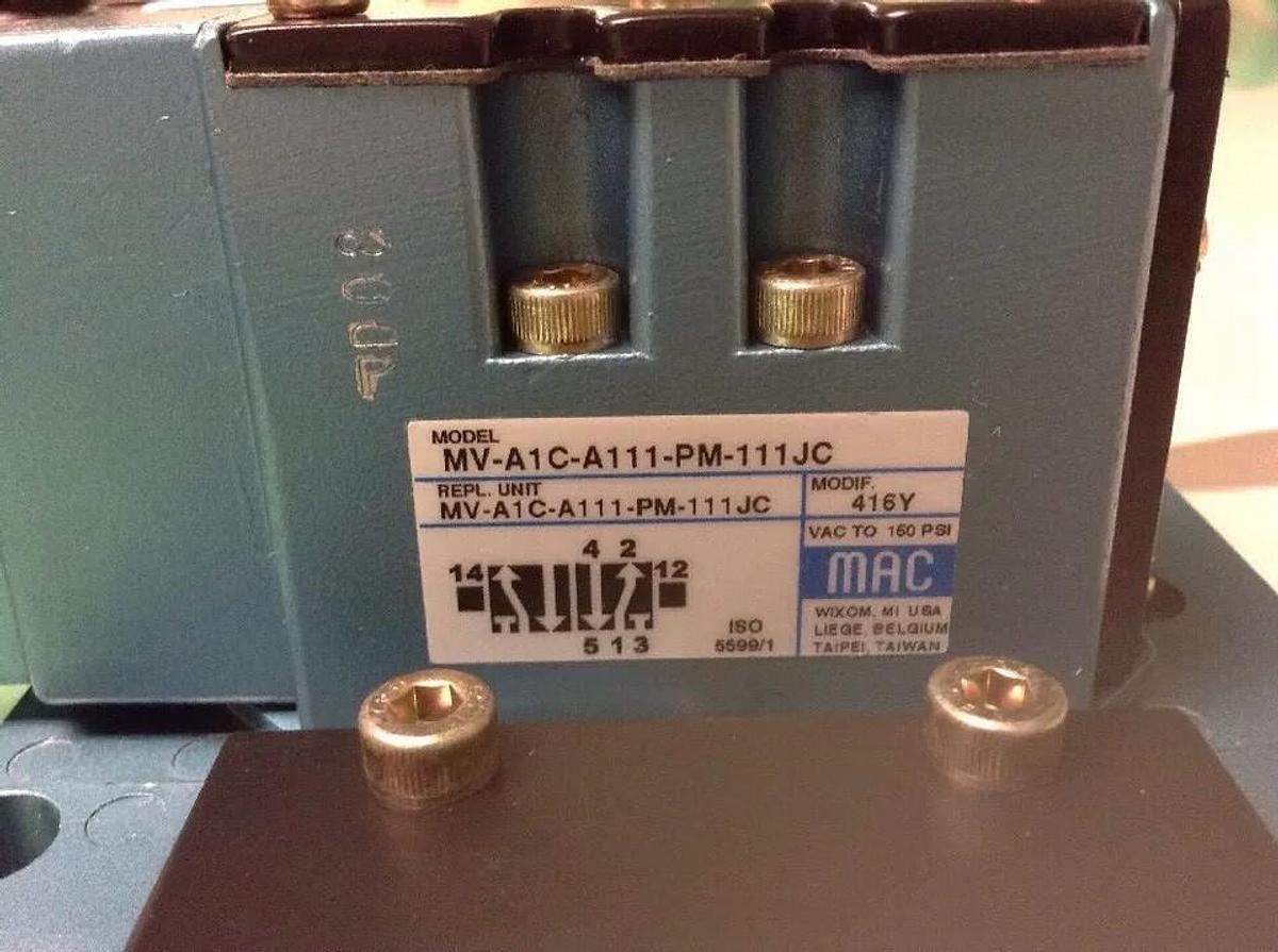 MAC,12 MV-A1C-A111-PM-111JC,Solenoid Bank Valves and 12 PME-111 solenoids