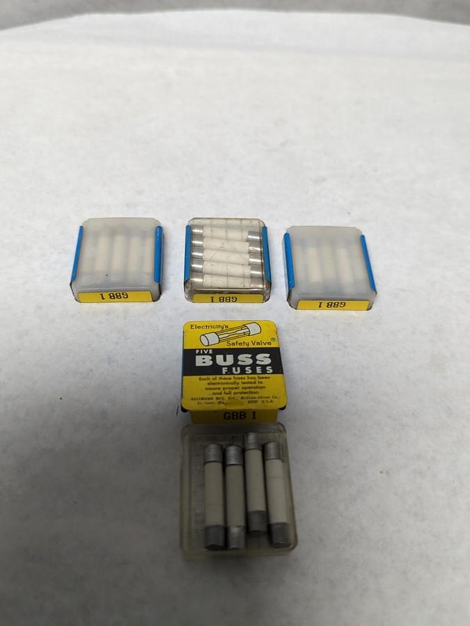 COOPER BUSSMANN,GBB 1,CERAMIC FUSES LOT OF 19 NOS