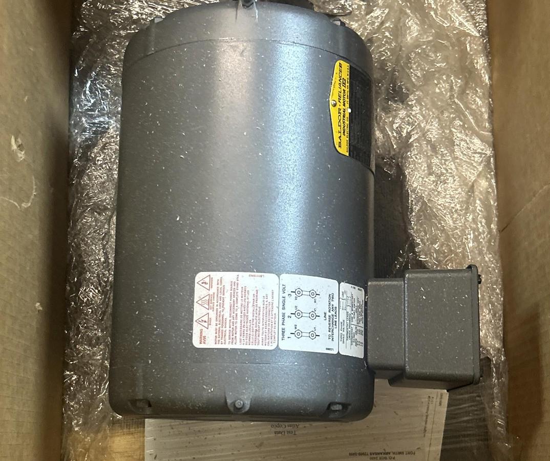 BALDOR,4107655430,MOTOR 5HP 415V 2860RPM 3PH 184T FRAME