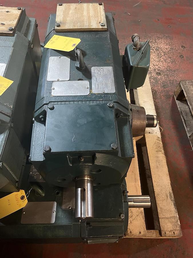 Used RELIANCE,LC2113ATZ,DC MOTOR 25HP 1750/3000RPM 500VDC SHUNT 300VDC