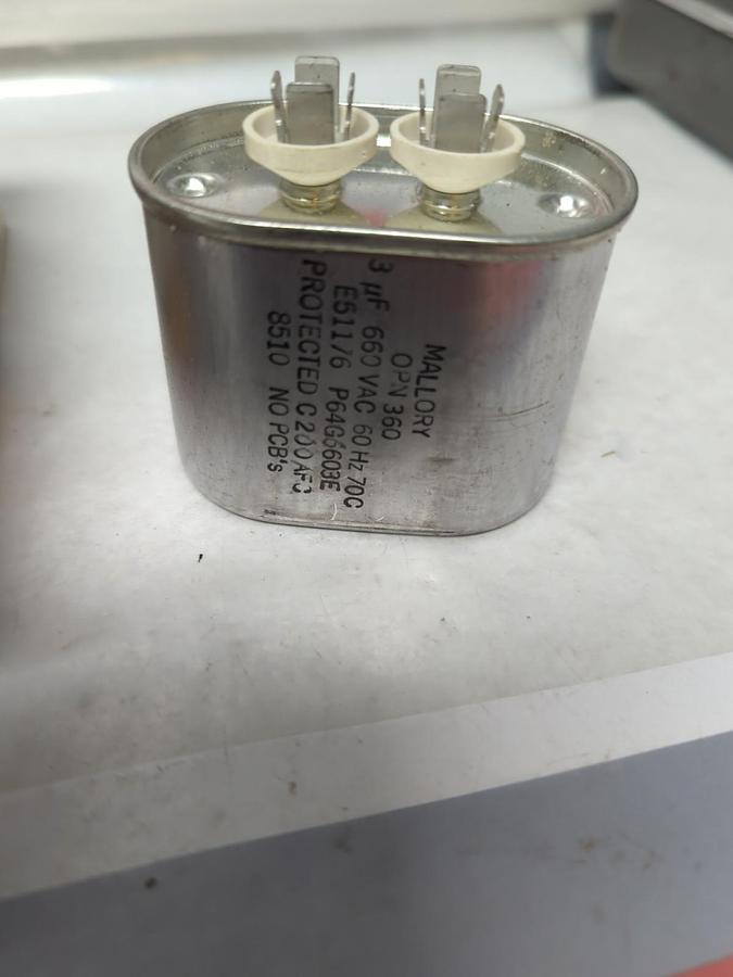 MALLORY,OPN360,CAPACITOR 3 MFD 660 VAC NOS