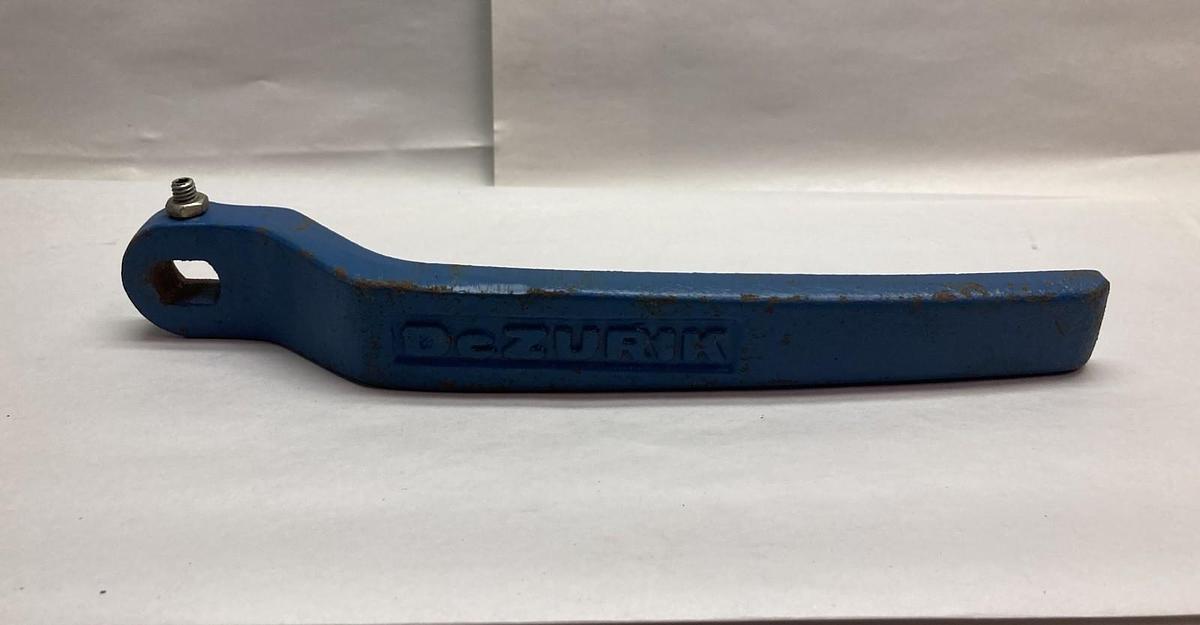 Used Dezurik,1099311 17811,Control Lever Handle