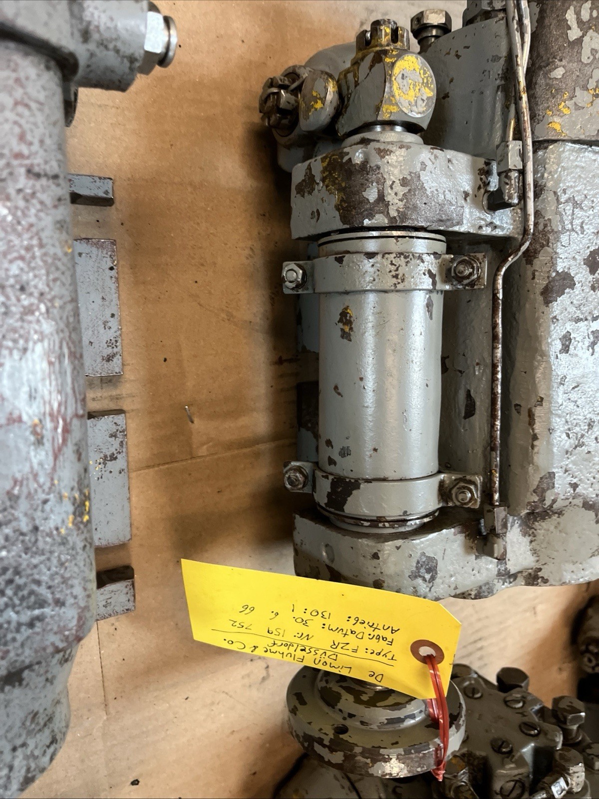 Used DE LIMON FLUHME,FZR 159-752,CENTRAL GREASE PLUNGER PUMP