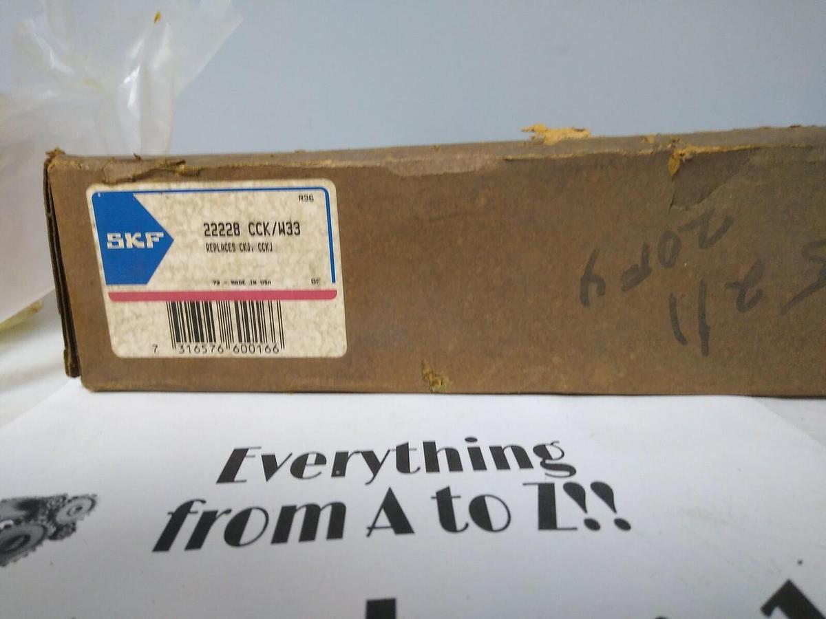 SKF,22228 CCK/W33,Spherical Roller Bearing NOS