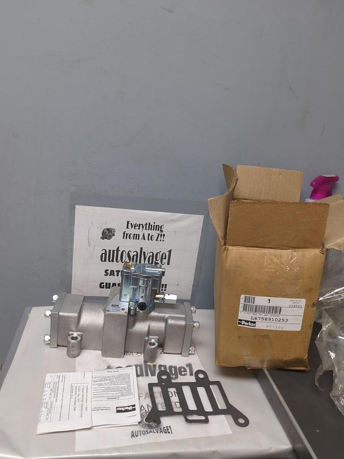 PARKER,L6758910253,SOLENOID 2-POSITION AIR CONTROL VALVE NOS