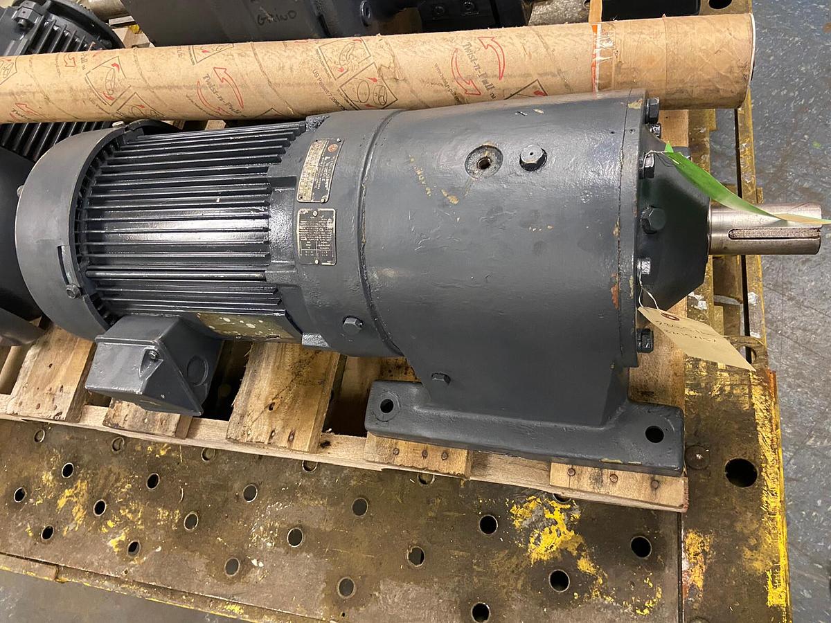 Used US Motors,NA,Syncrogear Gearmotor Frame 30 Max Hp 3.3 Ratio 57.67 Input 1750RPM