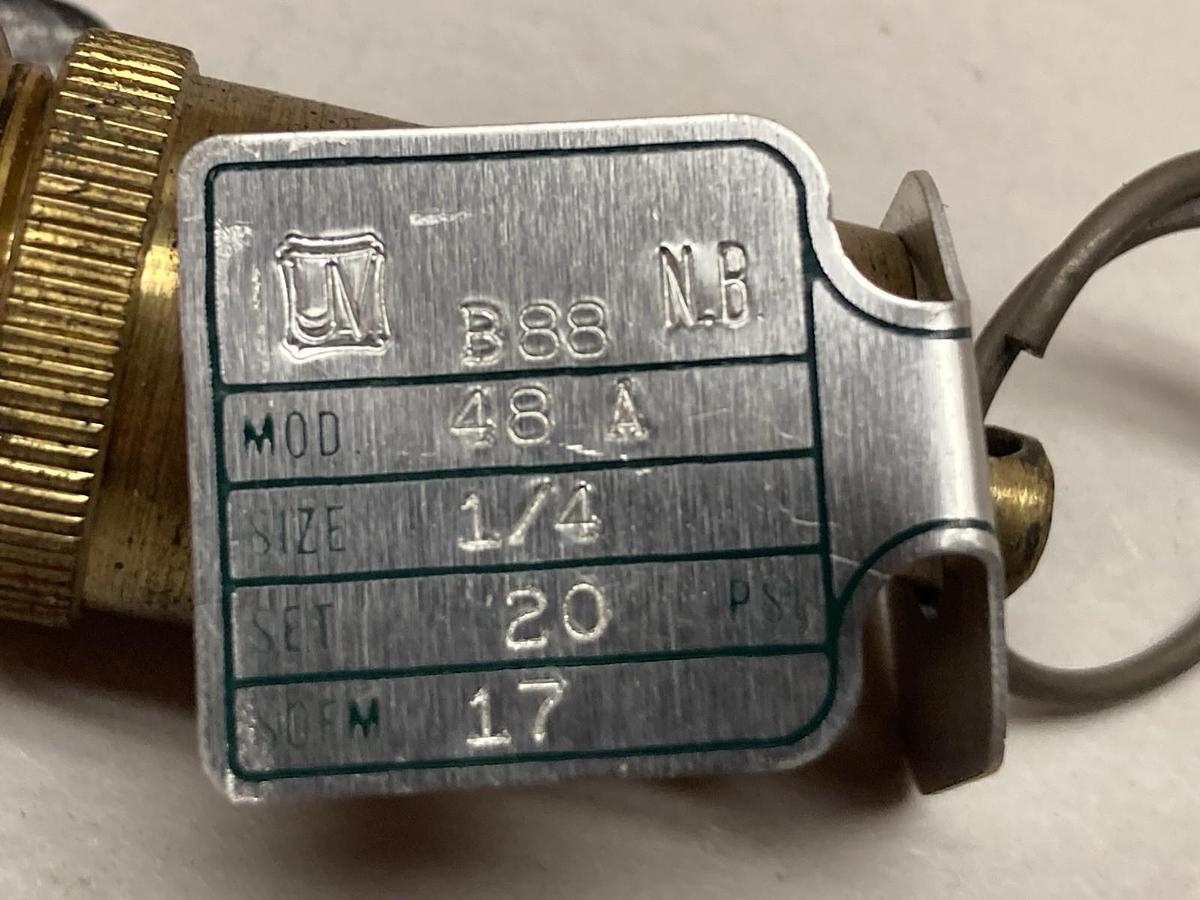 Used Knuckles Valve,Model 48A,Safety Precision Valve Size 1/4 20PSI 17 SCFM