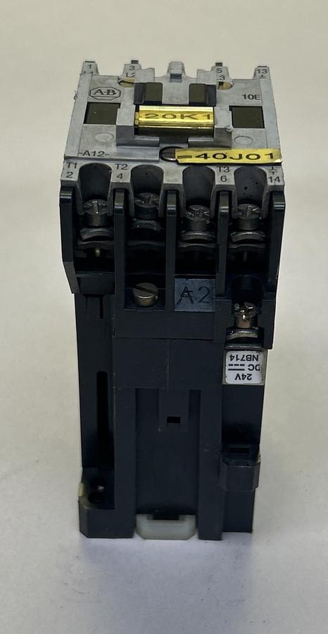 Used ALLEN BRADLEY,100-A12NZ*3,CONTACTOR