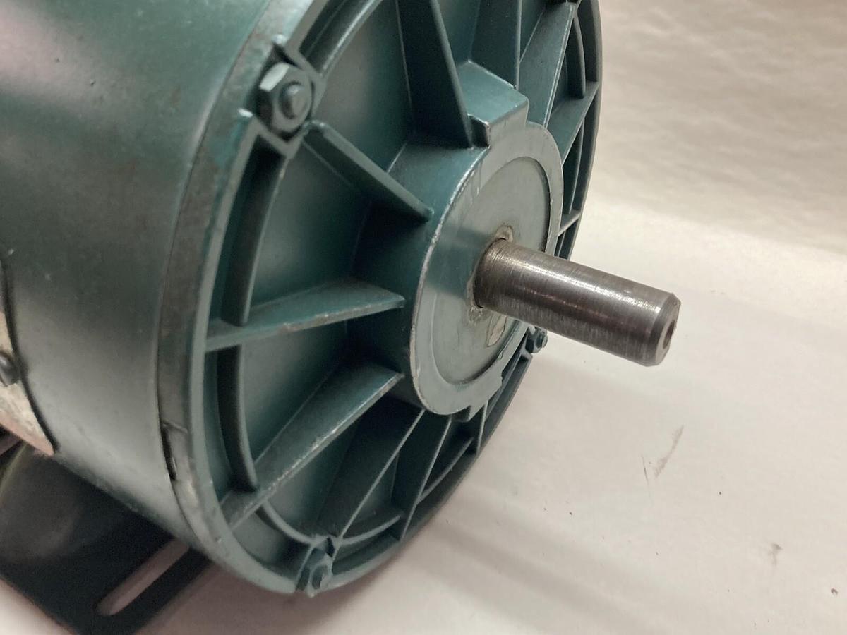 Used Reliance,P56H3020N,Motor 3/4HP 1140RPM 230/460V 3PH FC56