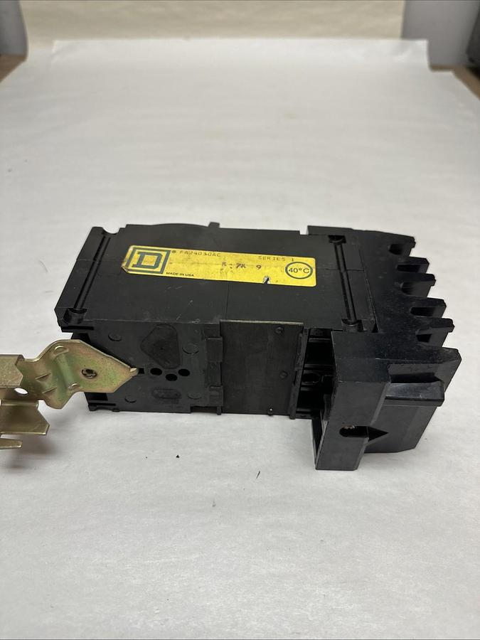 Used Square-D,FA24030AC,30 Amp 2 Pole Circuit Breaker