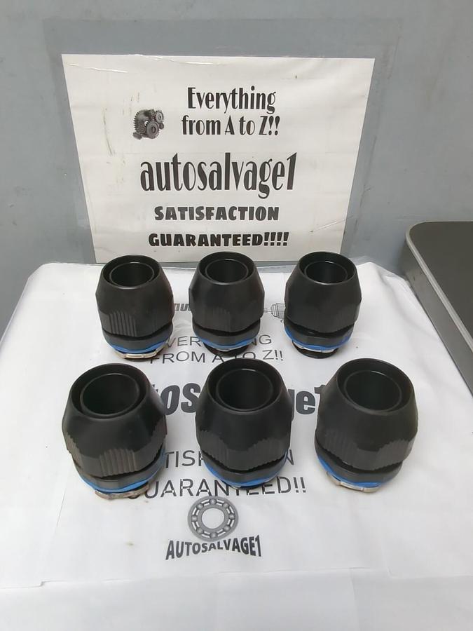 THOMAS & BETTS,1-1/4 INCH,STRAIGHT CONDUIT CONNECTOR LOT OF 6 MISSING BOX