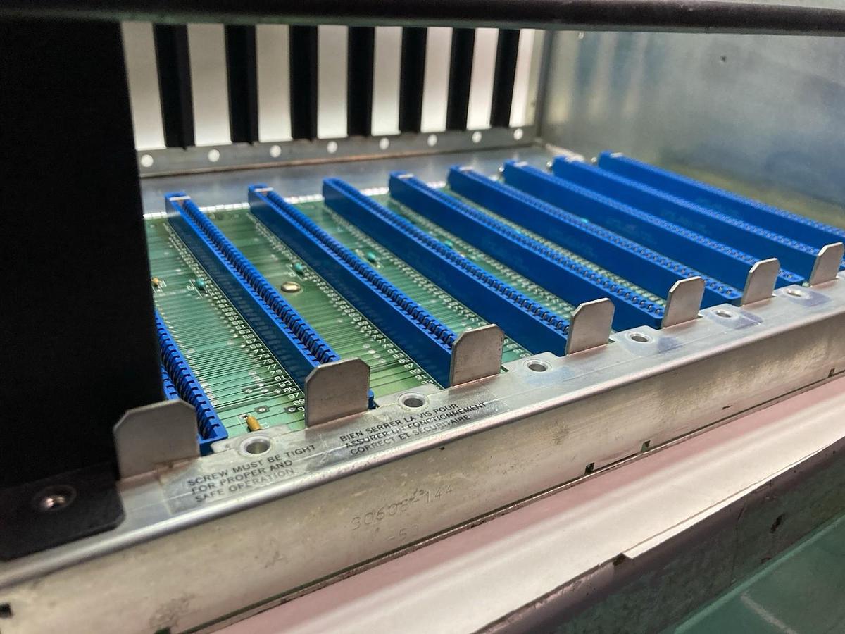 Used Square D Sy/Max,8030 RRK-200,Rack Assembly