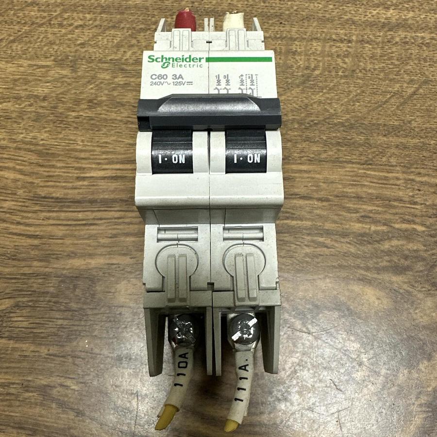 Used Schneider Multi 9,C30 3A,Circuit Breaker