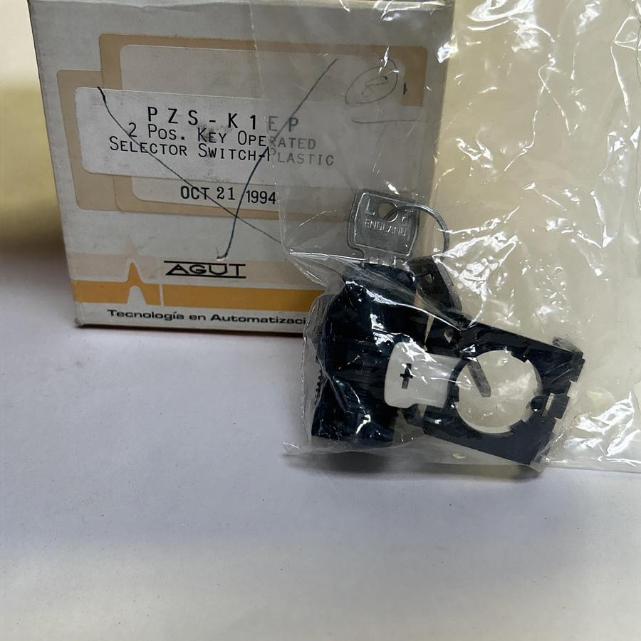AGUT,PZS-K1EP,KEY OPERATED SELECTOR SWITCH LOT OF 8 NOS