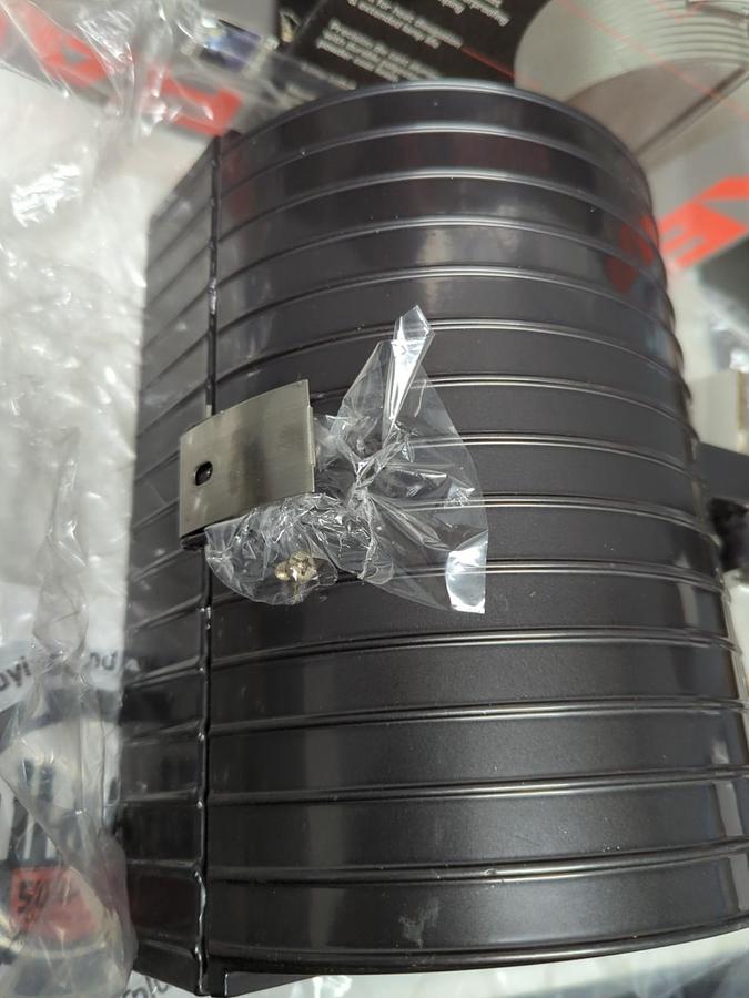 Used QUARTZ CURVE,QF500F,BRONZE HALOGEN OUTDOOR FLOOD LIGHT NOS