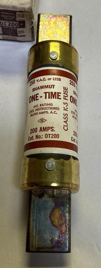 Used SHAWMUT,OT200,FUSE 200A 250V NOS